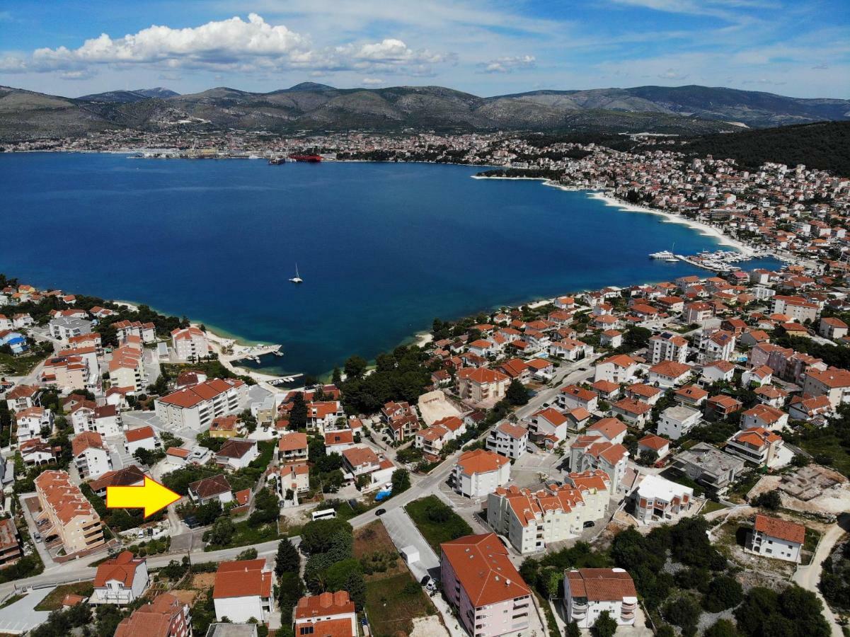 Flora Apartment Trogir Luaran gambar