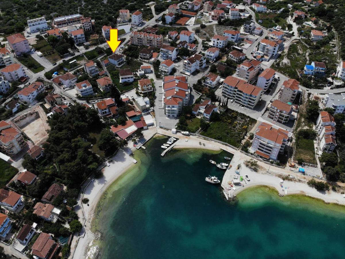 Flora Apartment Trogir Luaran gambar